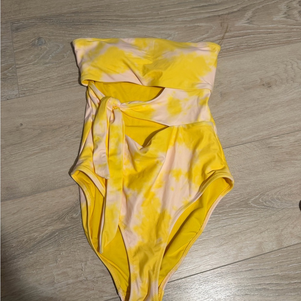 Aerie‎ Vibrant Yellow One-Piece Swimsuit